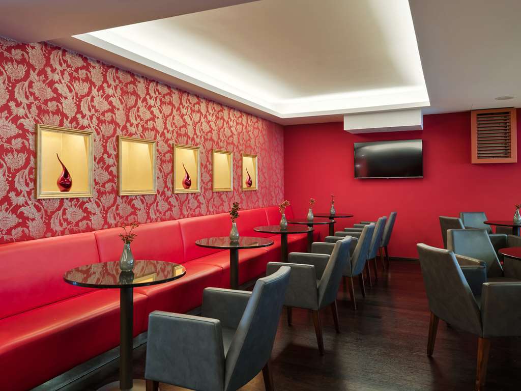 Courtyard By Marriott Vienna Schoenbrunn Interior photo